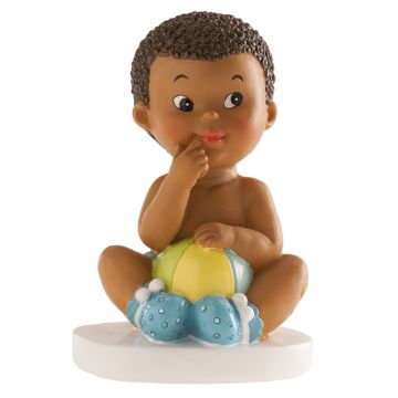 Figurine Baptême - Garçon avec une balle (10cm)
